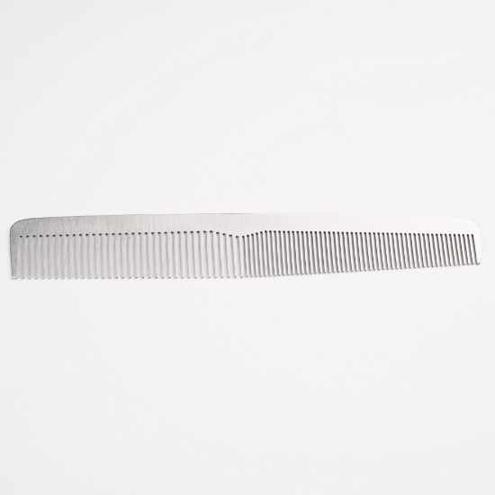 Picture of LEGEND Salon Hair Comb MC08